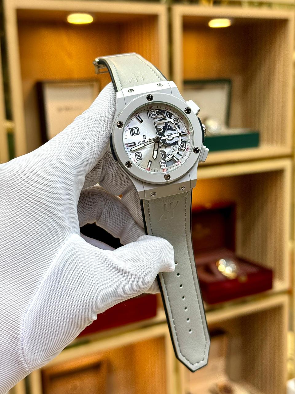 HUBLOT - Luxury Skeleton Leather Watch